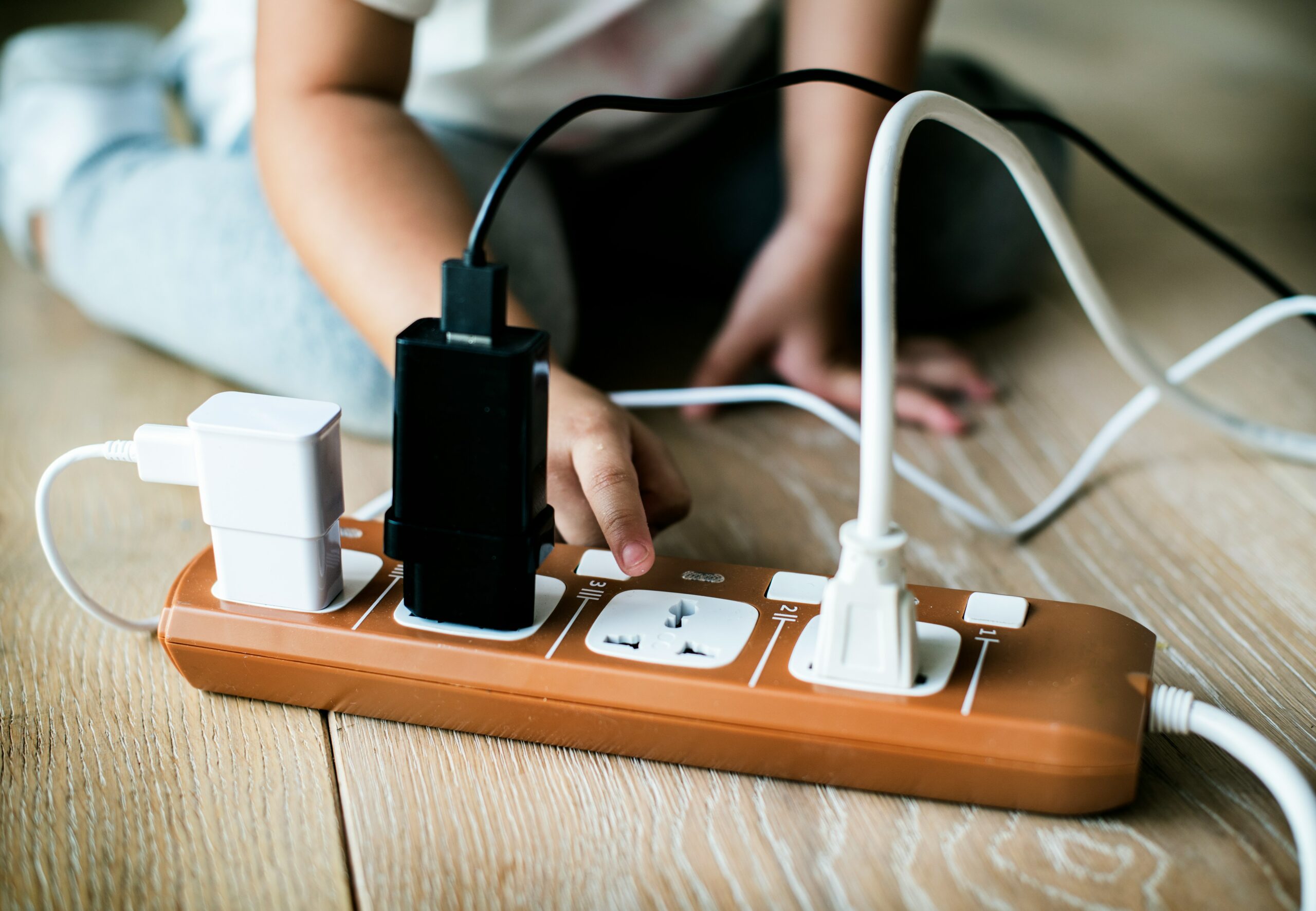 How to Tell if You Need an Electrician